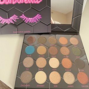 ✨CLOSET CLEAR OUT ✨ BARBARELLA Eyeshadow Palette